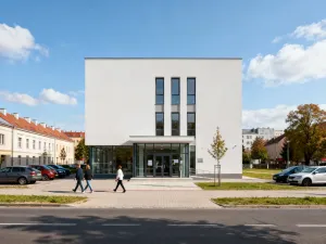 Jak podłączyć drukarkę Brother do WiFi? Praktyczny przewodnik